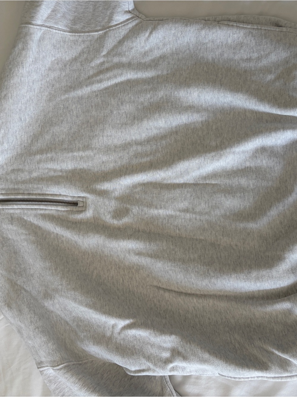 Aritzia TNA Sweatfleece Quarterzip in Heather Cloud Grey size S/M - Picture 2 of 6